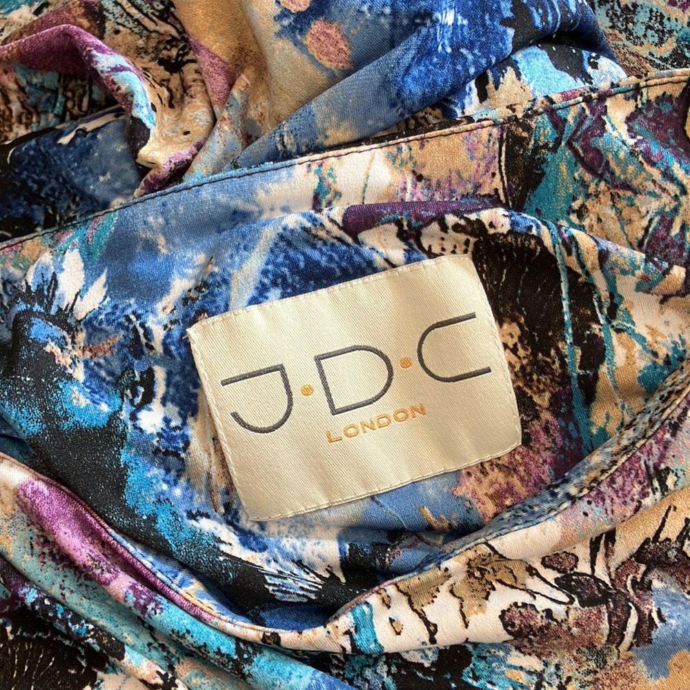 Abstract Multicolor Dress with Ruched Sides - Picture 8 of 10